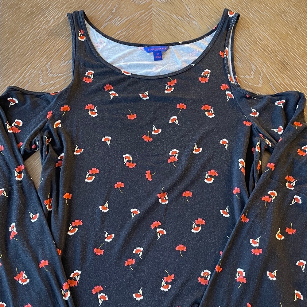 Aeropostale Floral Cold Shoulder Shirt - Picture 2 of 7